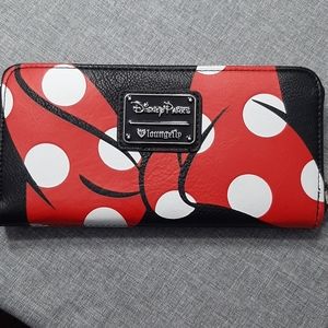 Minnie mouse wallet